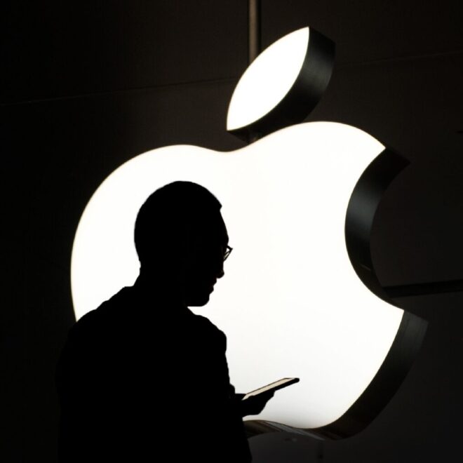 Pierwszy składany iPhone może zaskoczyć ekranem. Przeciek zdradza nowe rzeczy