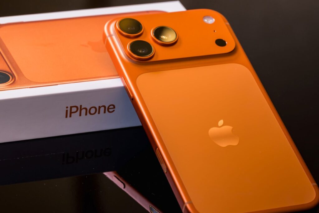 Apple iPhone 17