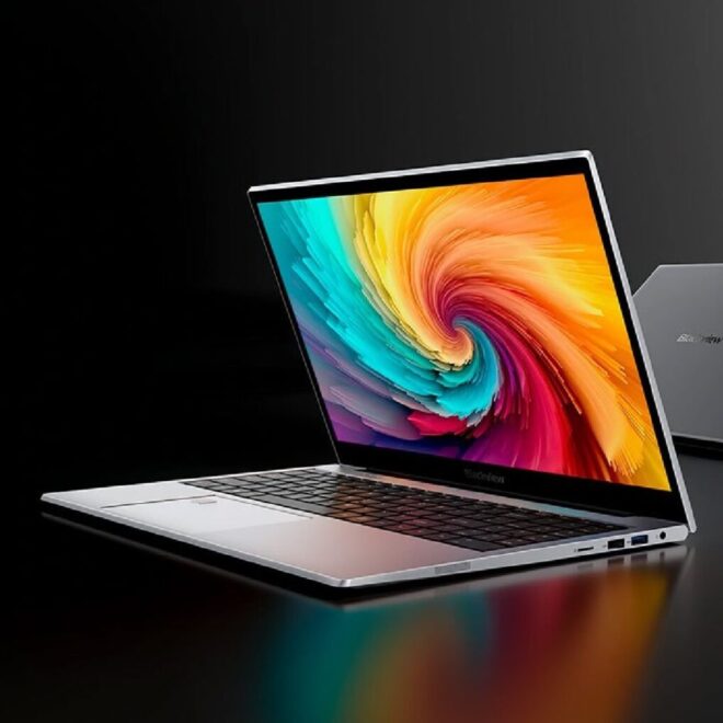 Bardzo tani, a wydajny. Laptop z 16 GB RAM i Windowsem 11 za 1099 zł