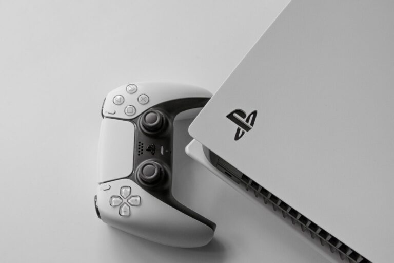 Ceny PS5 i Switch 2 mogą wzrosnąć w 2026 roku. W tle szykuje się wolniejsza sprzedaż konsol