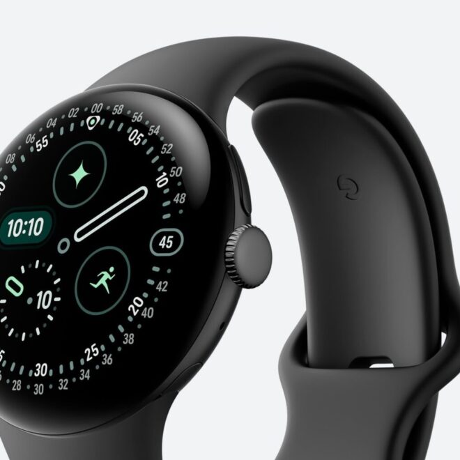 Pixel Watch 4 dostaje nowe gesty i mądrzejsze odpowiedzi. Google dorzuca coś jeszcze