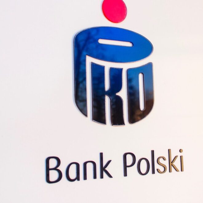 Fałszywe strony udają iPKO. Bank PKO BP wskazuje jeden błąd, który może dużo kosztować
