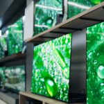 Najlepsze telewizory 55 cali do 2000 zł. Ranking grudzień 2025