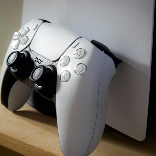 Droższa pamięć RAM może opóźnić nowe konsole Xbox i PlayStation