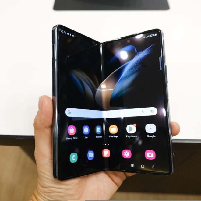 Motorola Razr Fold nadchodzi. Telefon składany jak książka