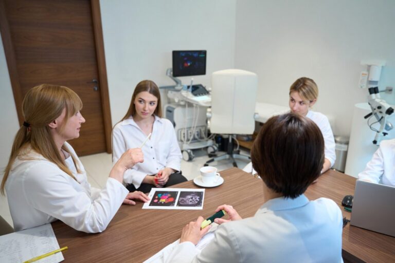 Nauka wyjaśnia, dlaczego ludzie wciąż popełniają te same błędy