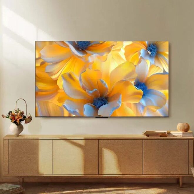65-calowy telewizor QD-Mini LED za 3199 zł! Ma 242 stref przyciemniania i 144Hz
