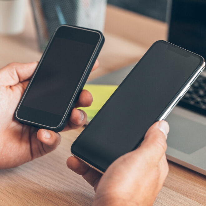 Jak przerzucić zdjęcia z telefonu na telefon?