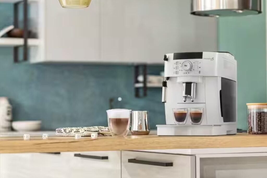 Ekspres do kawy Delonghi Magnifica S