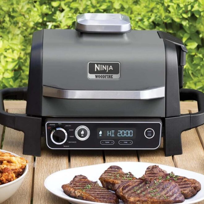 3w1, a kosztuje jak za jedno osobne. Air Fryer, grill i wędzarka Ninja w super promocji