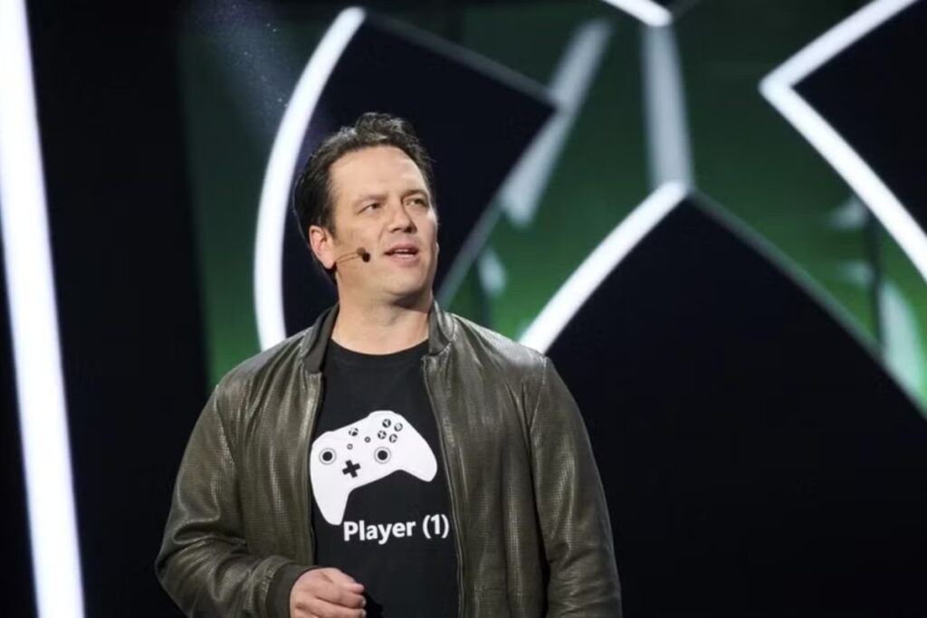 CEO Xboxa Phil Spencer na scenie